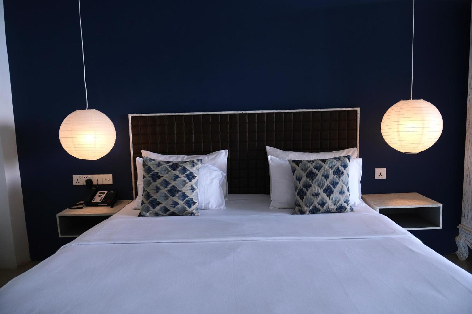 Beachmirissa Hotel Экстерьер фото